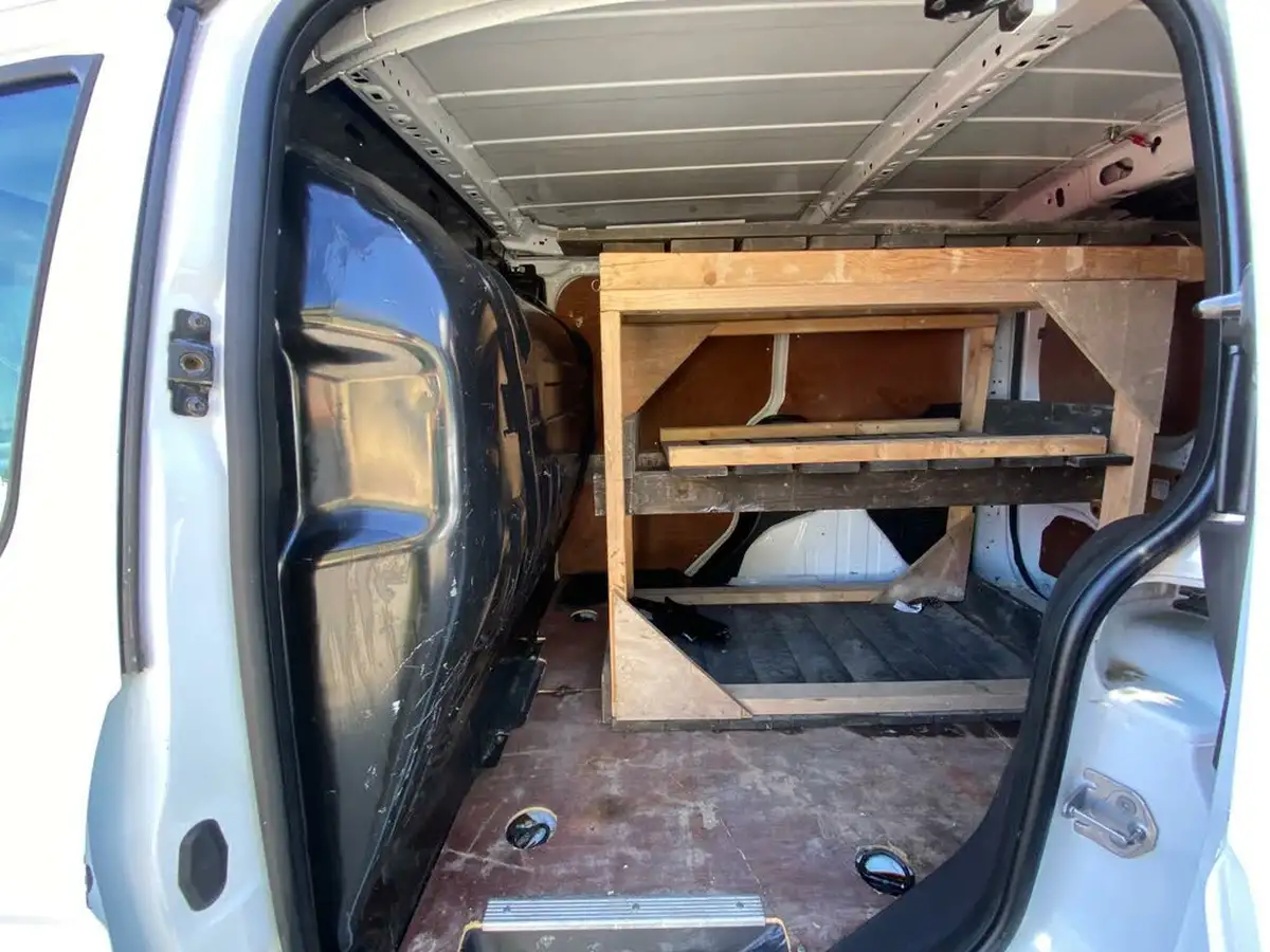 2016-ford-transit-connect-16tdci-l1-200-panel-big-42