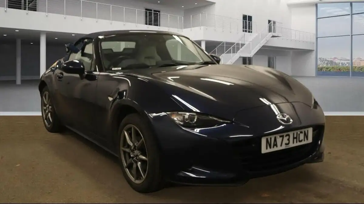 2023-mazda-mx-5-15-kizuna-big-1