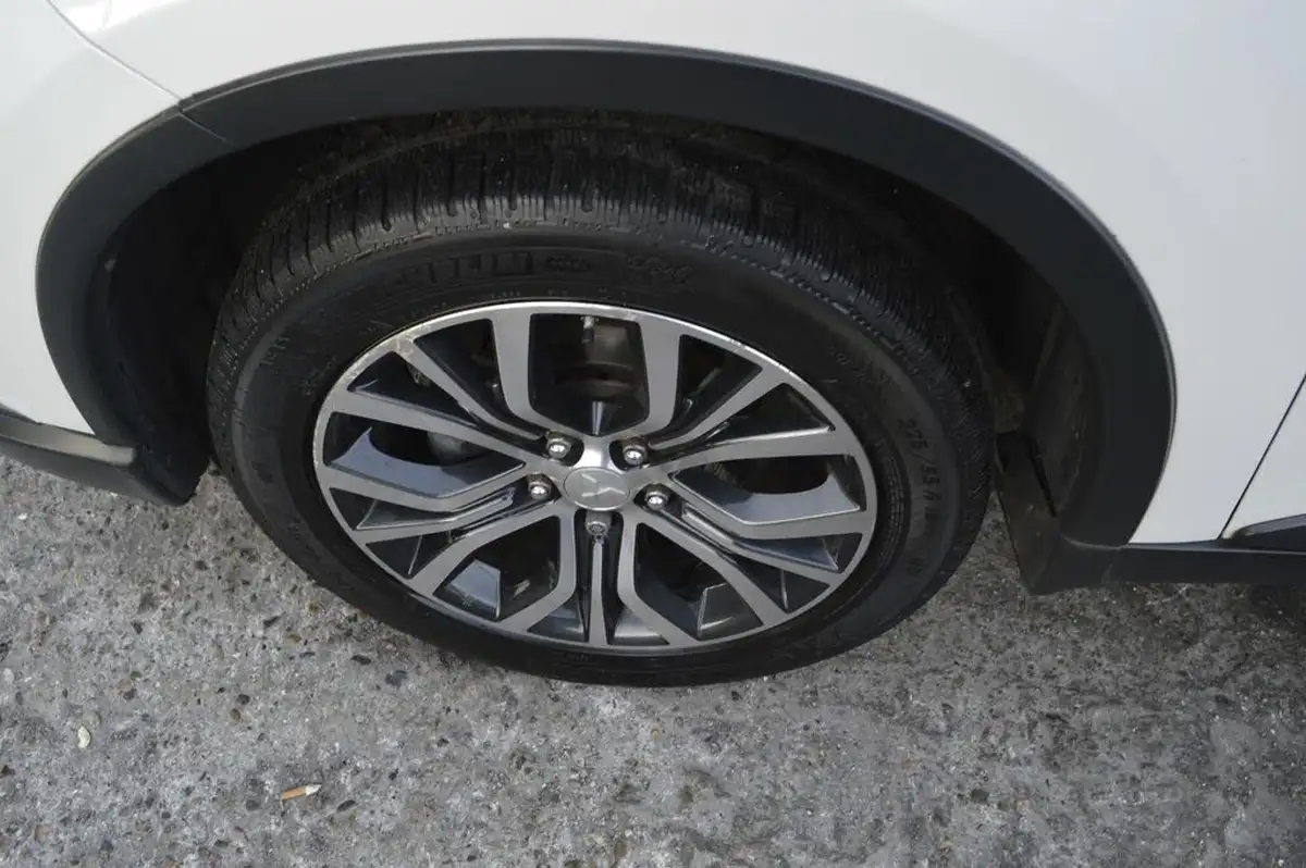 2017-mitsubishi-outlander-22di-d-4-auto-big-26
