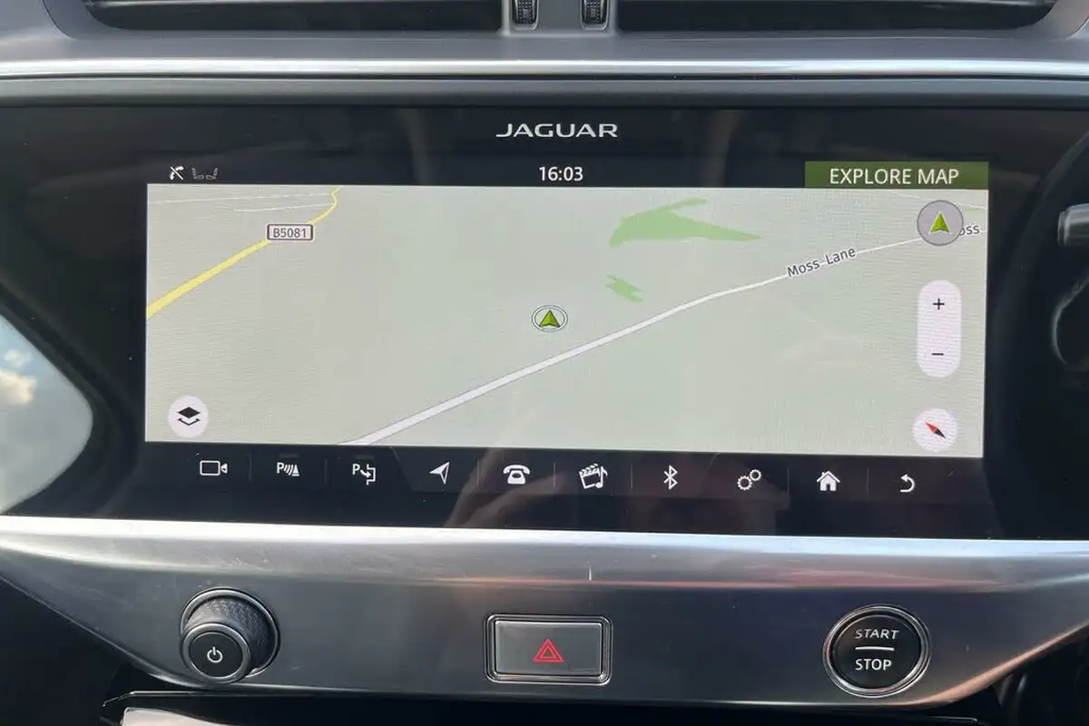 2019-jaguar-i-pace-ev400-hse-big-20