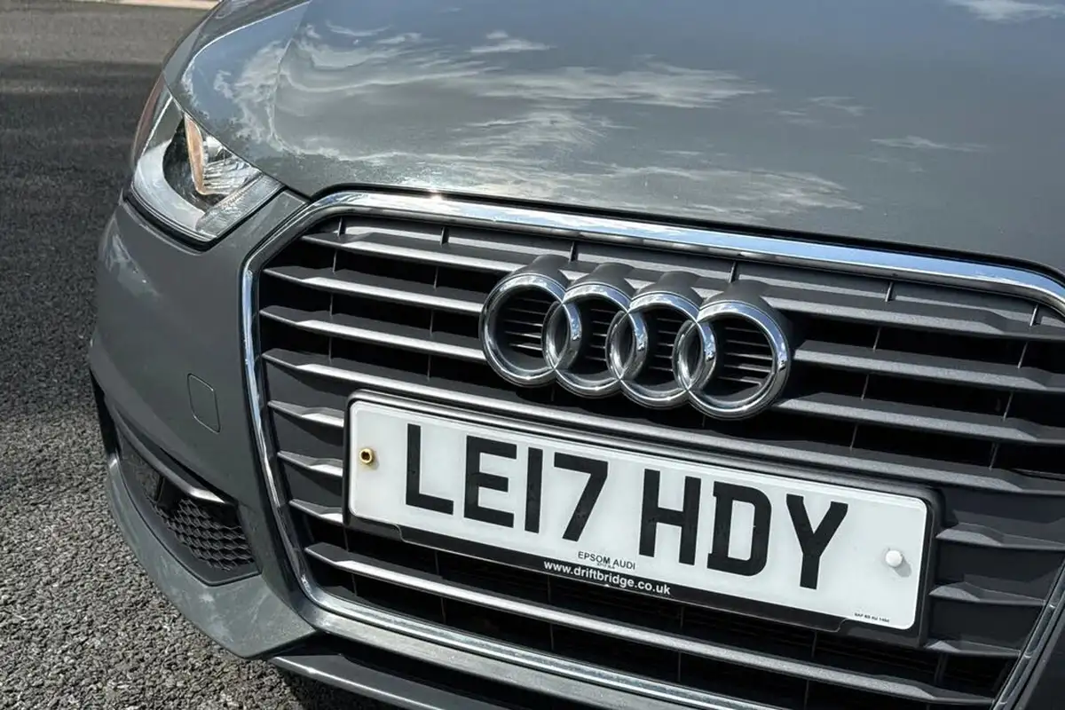 2017-audi-a1-14-tfsi-sportback-5d-s-tronic-big-23