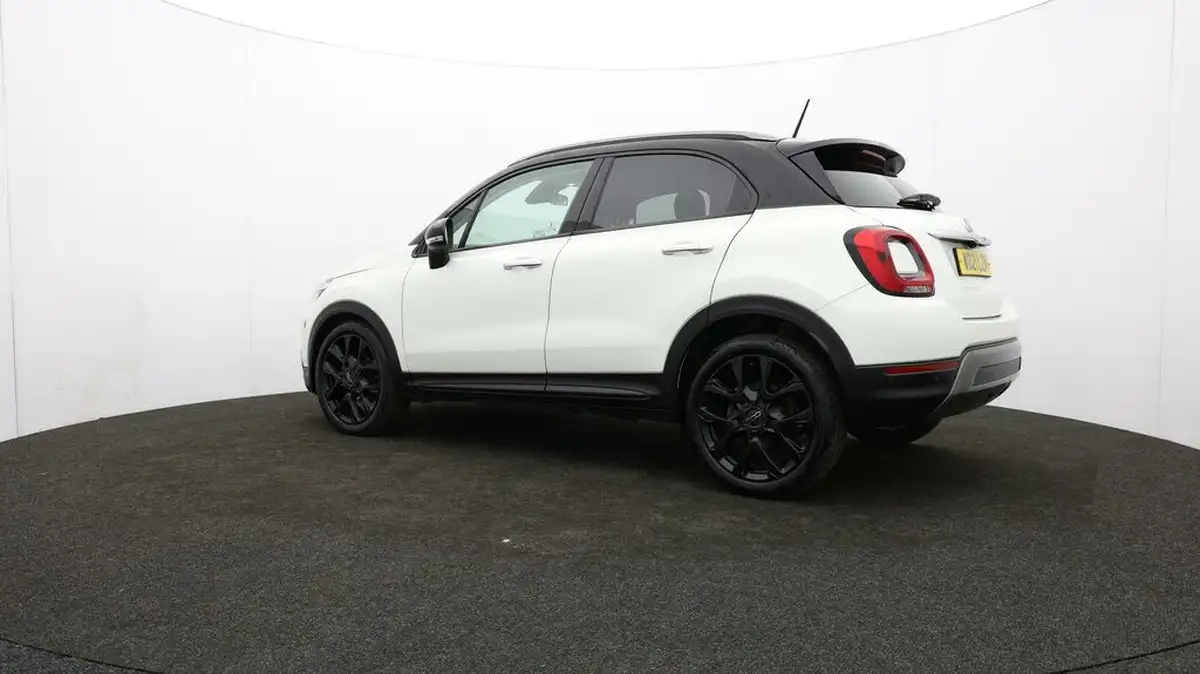 2021-fiat-500x-10-firefly-turbo-cross-big-73