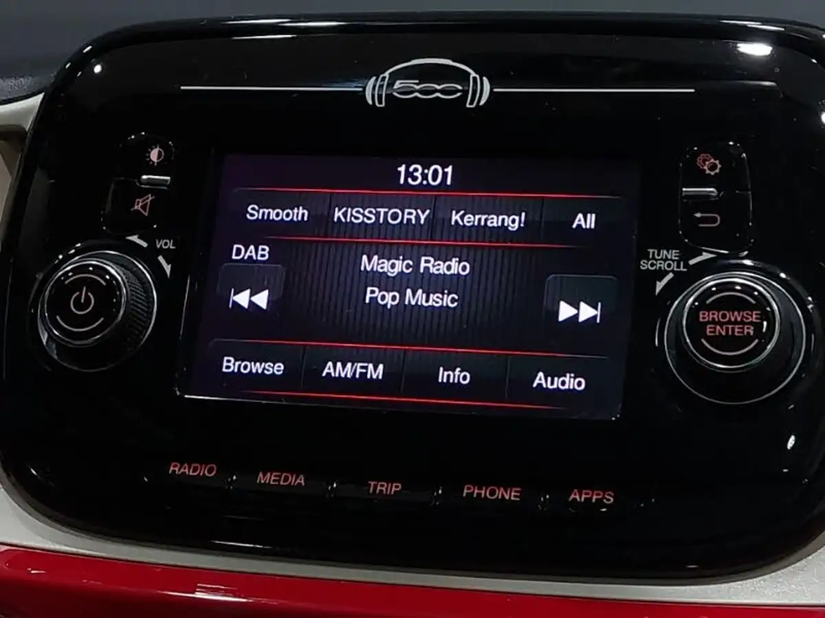2018-fiat-500-12-lounge-big-11