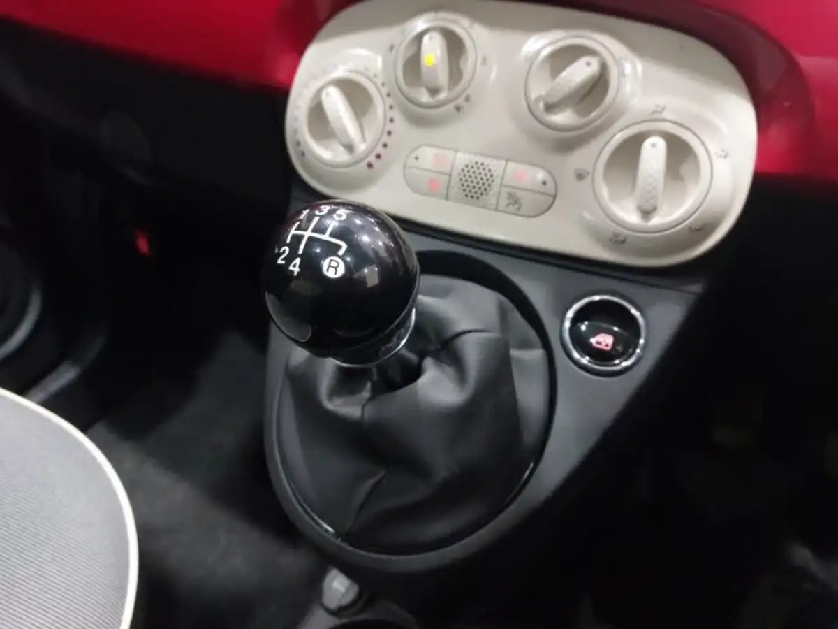 2018-fiat-500-12-lounge-big-15