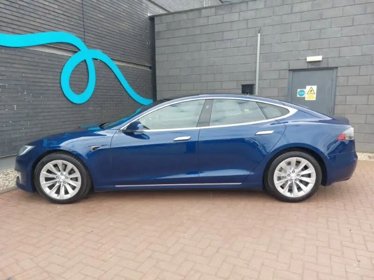 2019-tesla-model-s-e-long-range-big-3