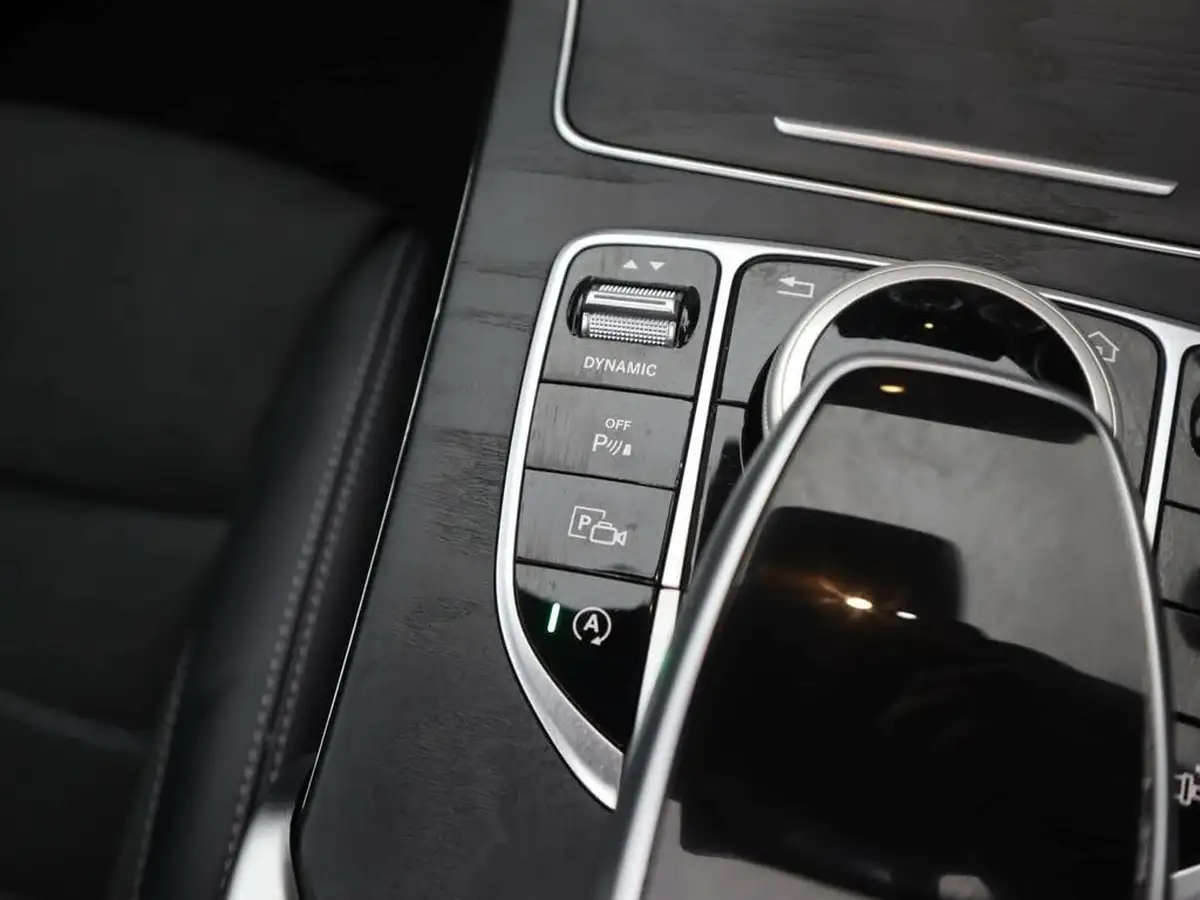 2019-mercedes-benz-c-class-20-c300-amg-line-premium-plus-coupe-2d-big-31