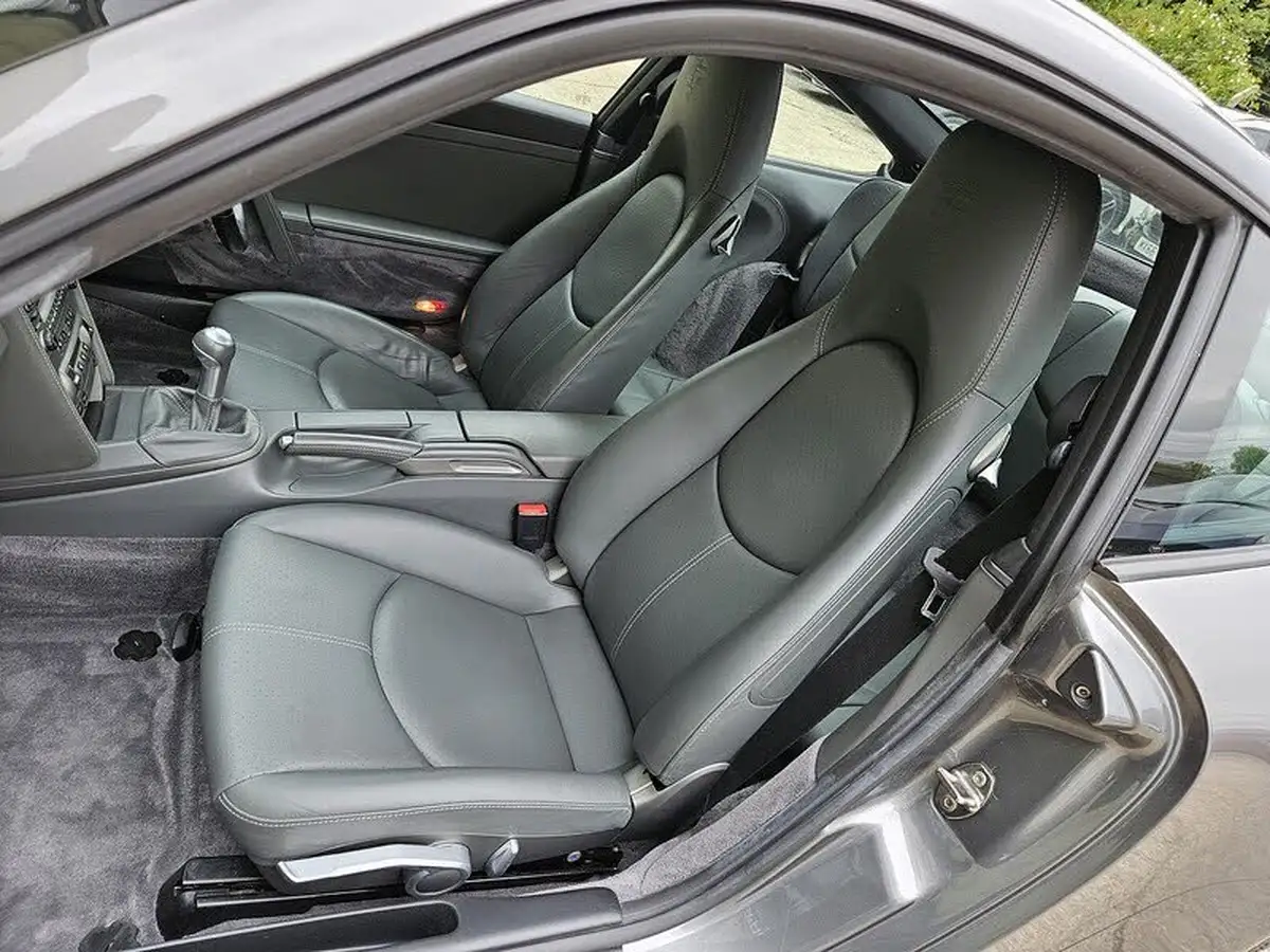 2007-porsche-911-36-carrera-4-coupe-big-16