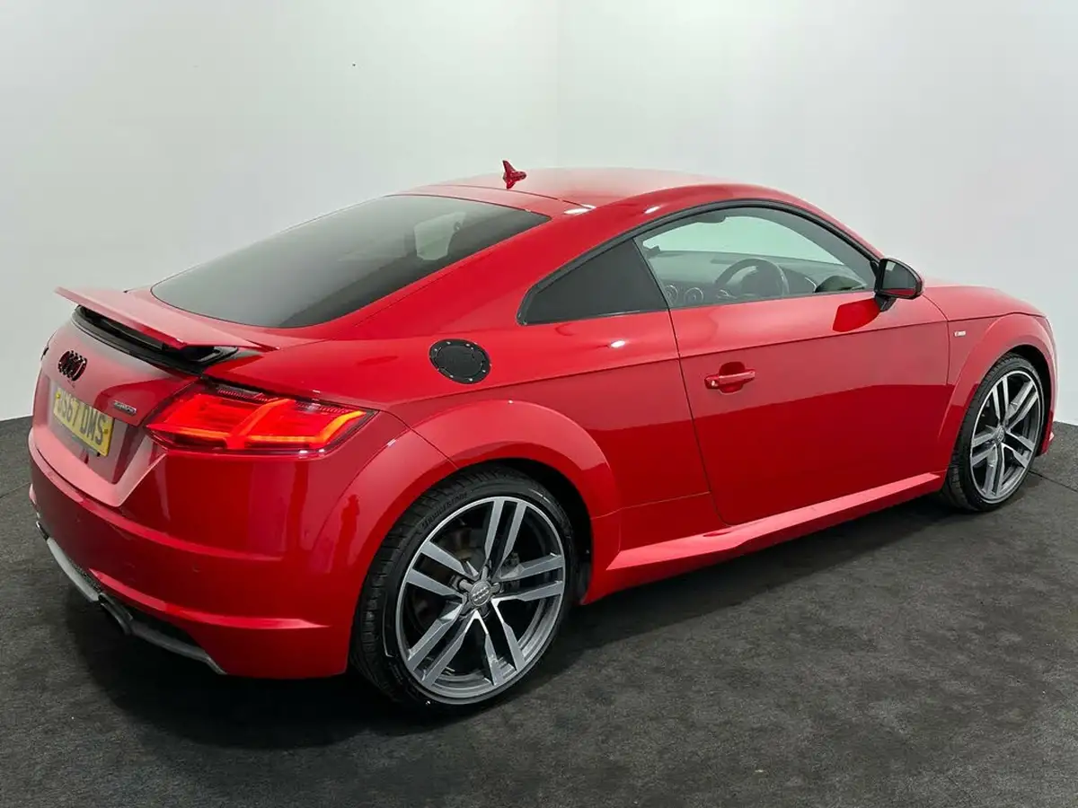 2017-audi-tt-coupe-20-tfsi-quattro-s-line-big-44