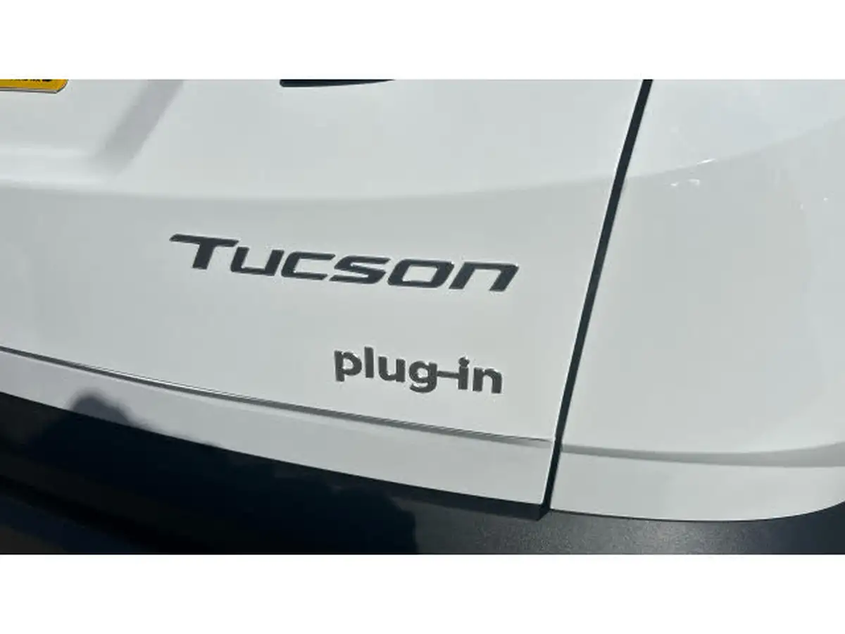 2025-hyundai-tucson-16-t-gdi-ultimate-252ps-phev-auto-big-25