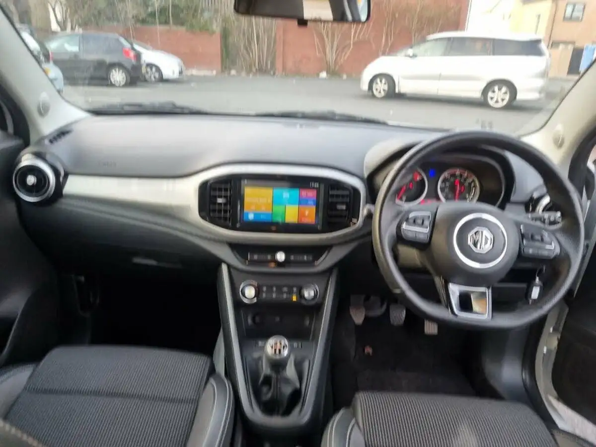 2022-mg-mg3-15-vti-tech-exclusive-nav-big-6