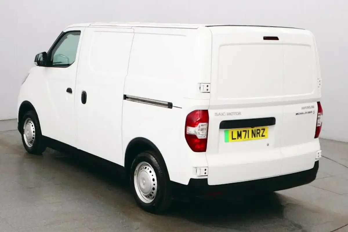2021-maxus-e-deliver-3-e-l1h1-35kwh-big-4