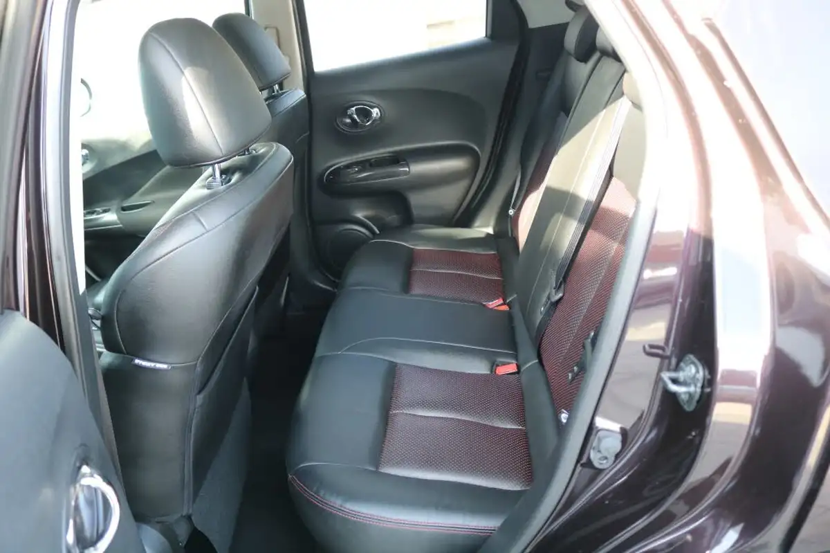 2014-nissan-juke-16-tekna-117ps-1598cc-cvt-big-16