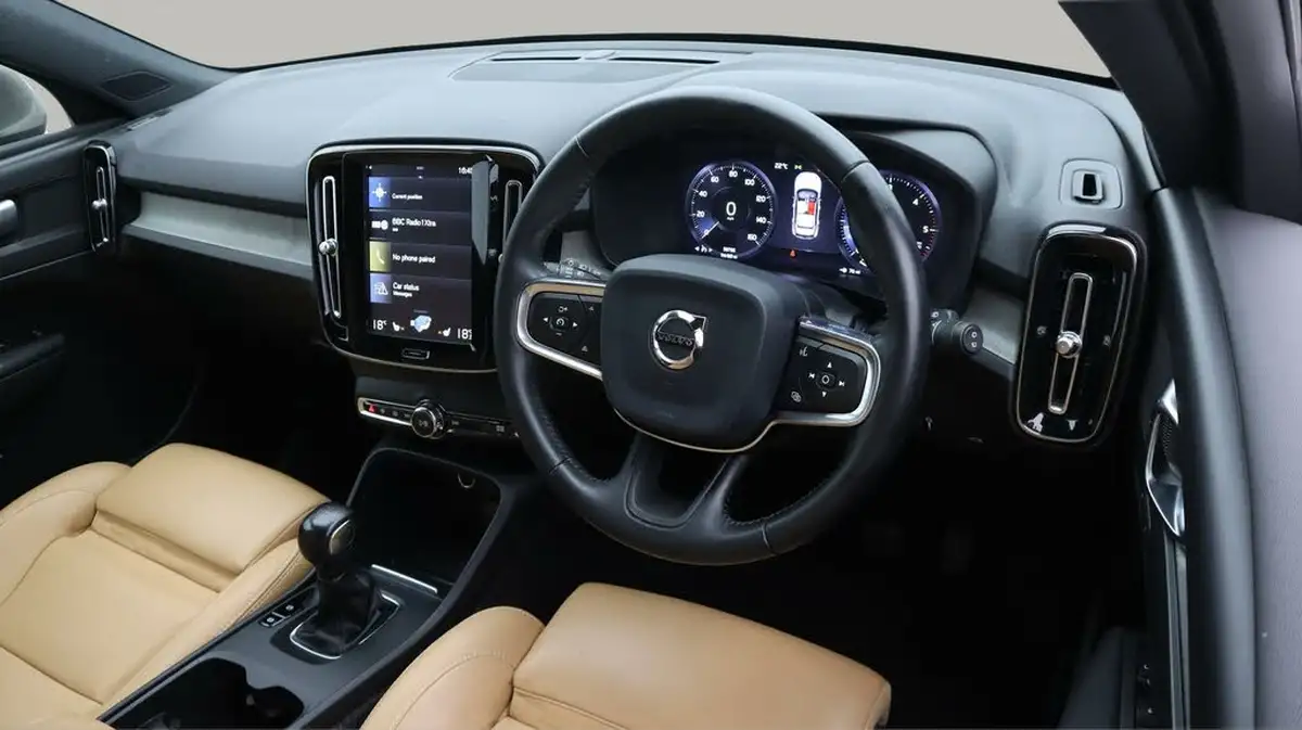 2020-volvo-xc40-20td-d3-inscription-pro-big-9