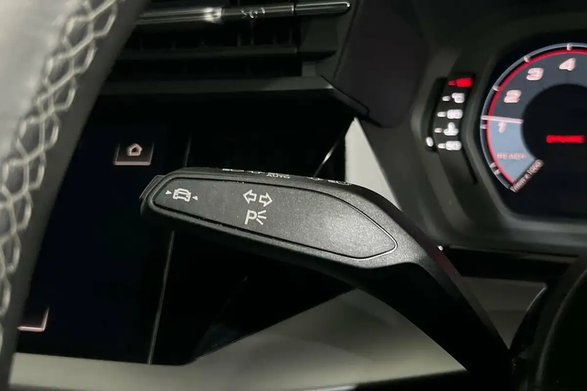 2022-audi-a3-15-35-tfsi-s-line-sportback-5d-big-24