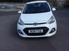 2016-hyundai-i10-10-blue-drive-premium-small-1