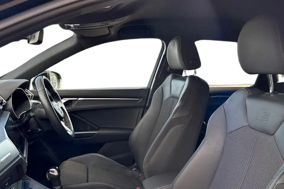 2019-audi-q3-20-40-tfsi-s-line-big-15