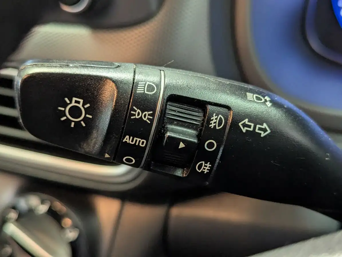 2018-hyundai-kona-10-t-gdi-se-big-18