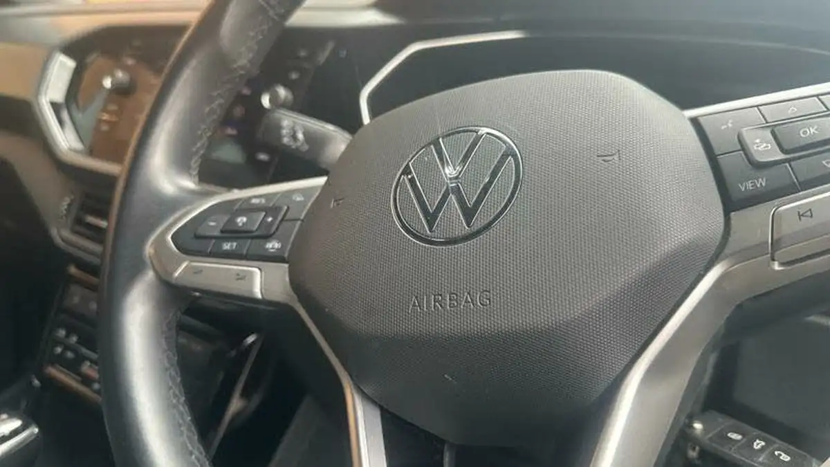 2022-volkswagen-t-cross-15-tsi-r-line-big-27
