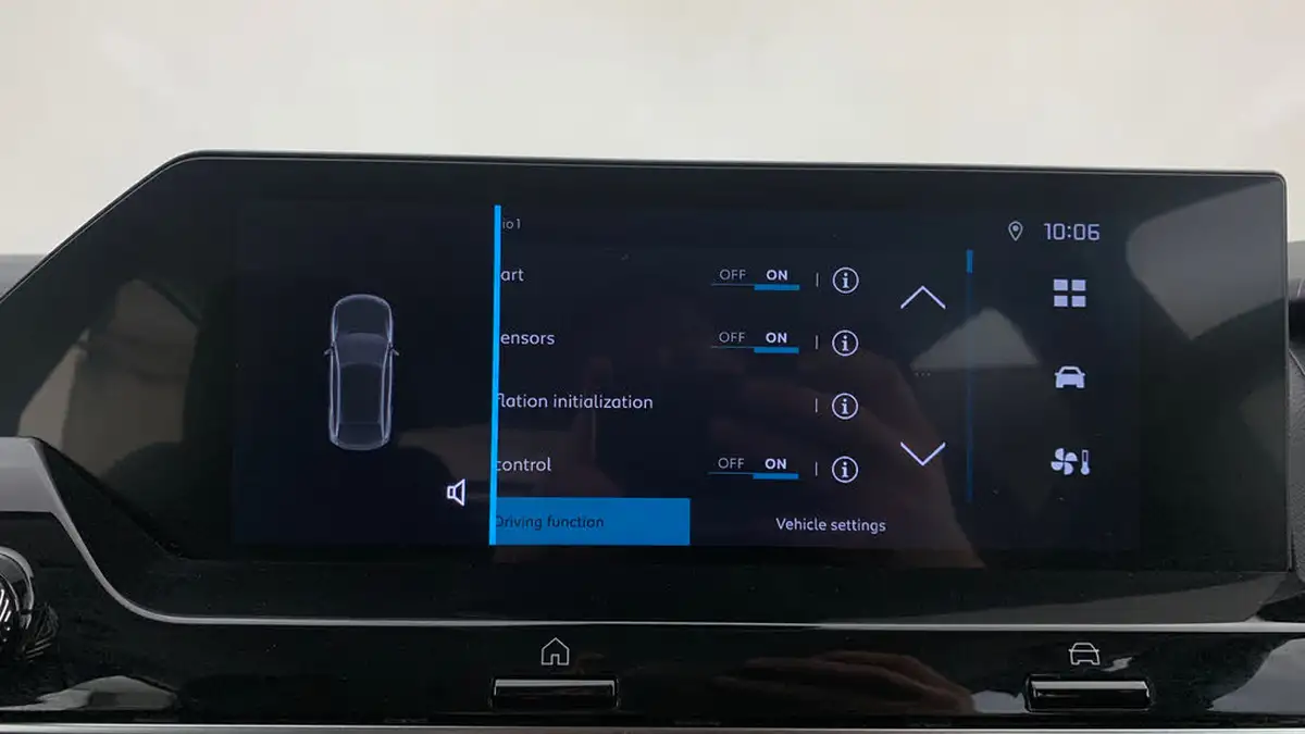 2023-citroen-c4-12-puretech-sense-big-27