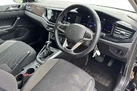 2022-volkswagen-polo-10-tsi-life-dsg-small-9