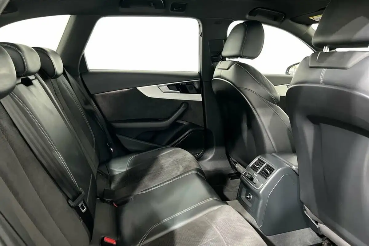 2019-audi-a4-avant-20-40-tfsi-sport-big-9