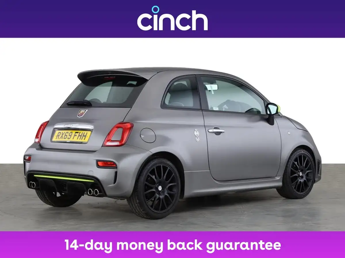 2019-abarth-595-14-tjet-pista-70th-big-8