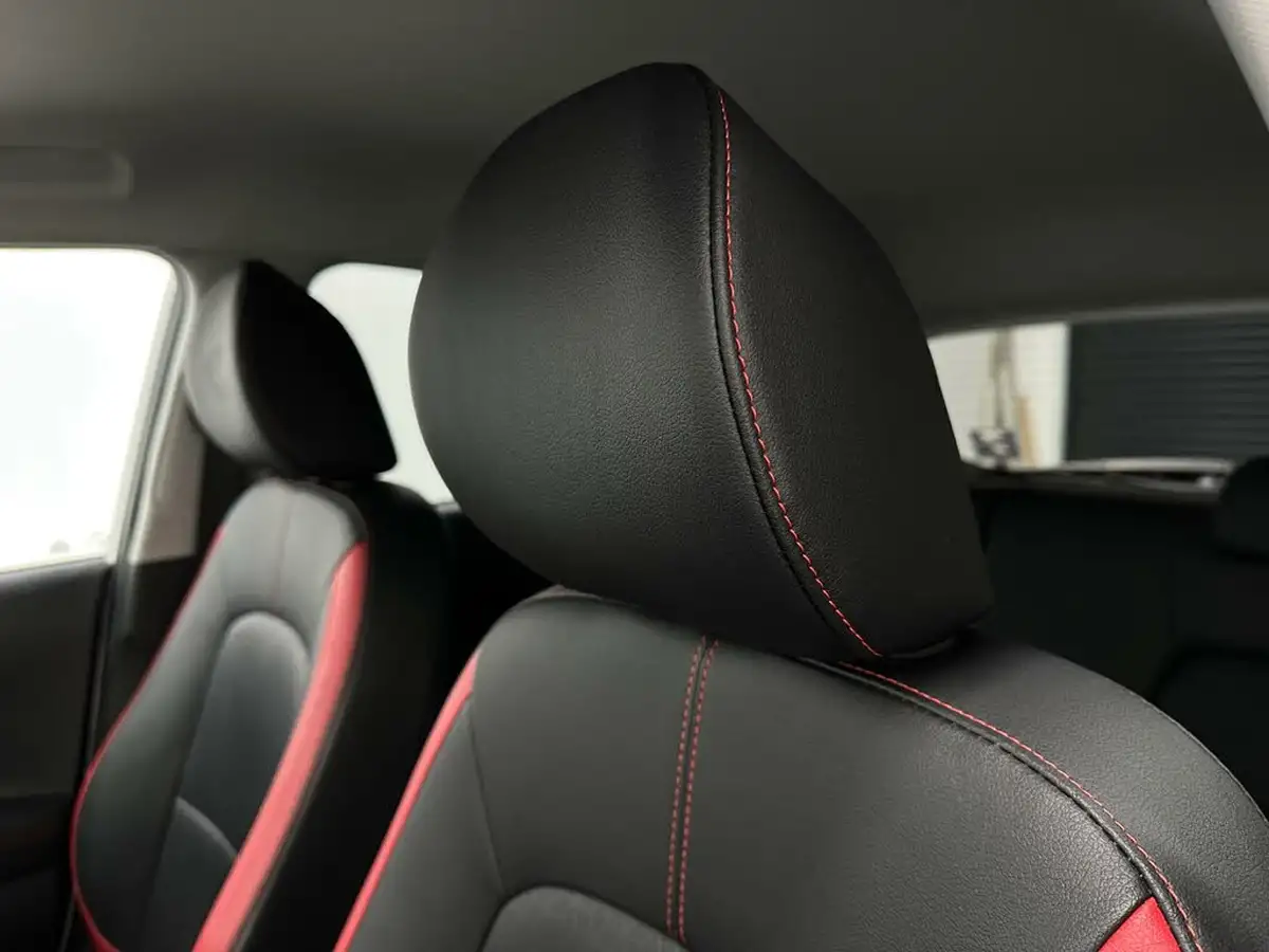 2022-kia-picanto-10-t-gdi-gt-line-s-big-33