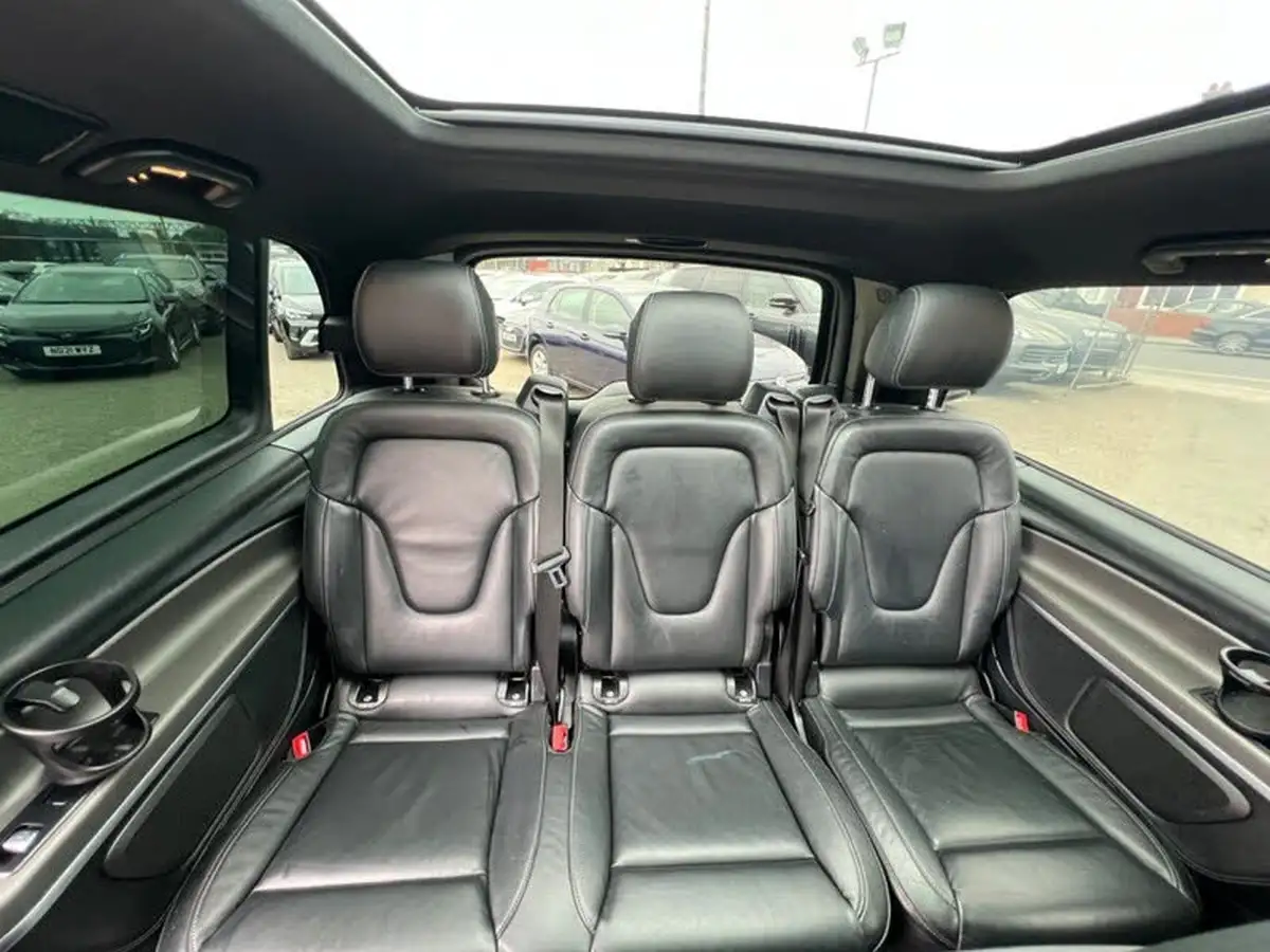 2018-mercedes-benz-v-class-21d-v220d-sport-big-10