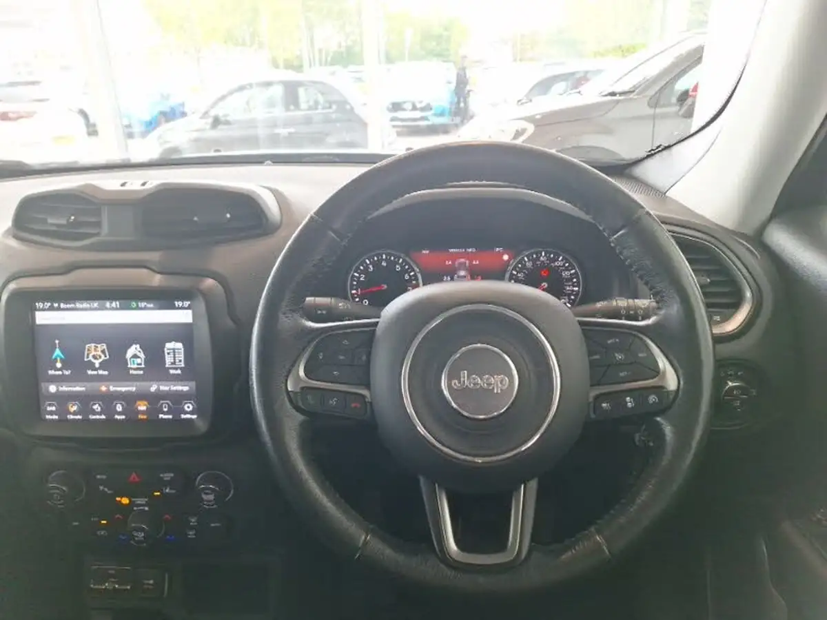 2019-jeep-renegade-10-gse-limited-big-6