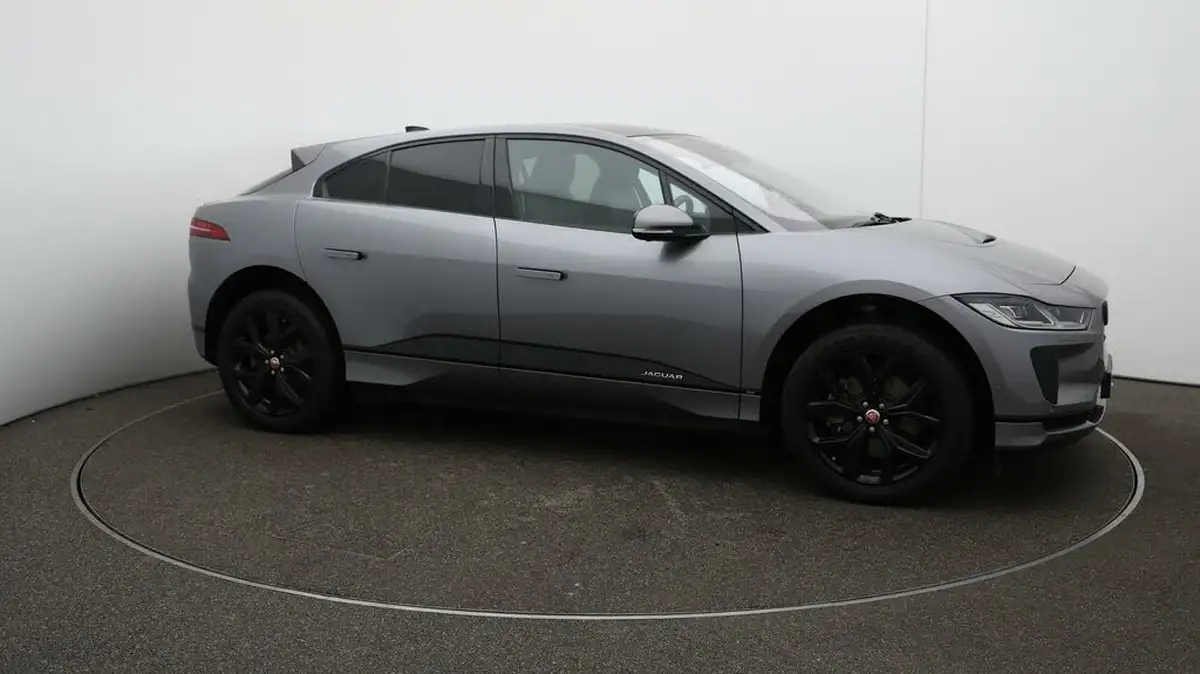 2021-jaguar-i-pace-ev400-se-big-55