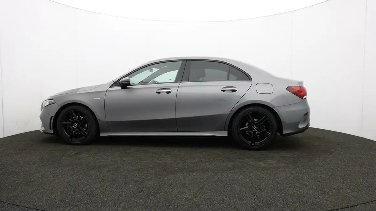 2022-mercedes-benz-a-class-13-a180-amg-line-premium-edition-saloon-4d-7g-dct-big-72
