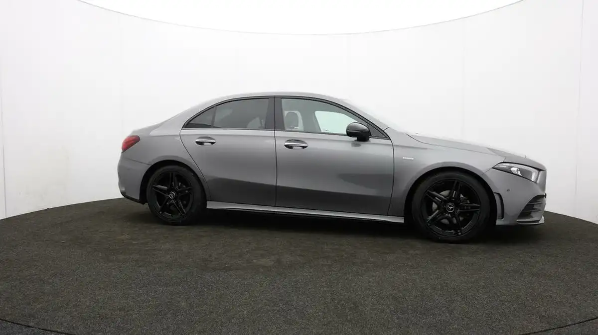 2022-mercedes-benz-a-class-13-a180-amg-line-premium-edition-saloon-4d-7g-dct-big-44