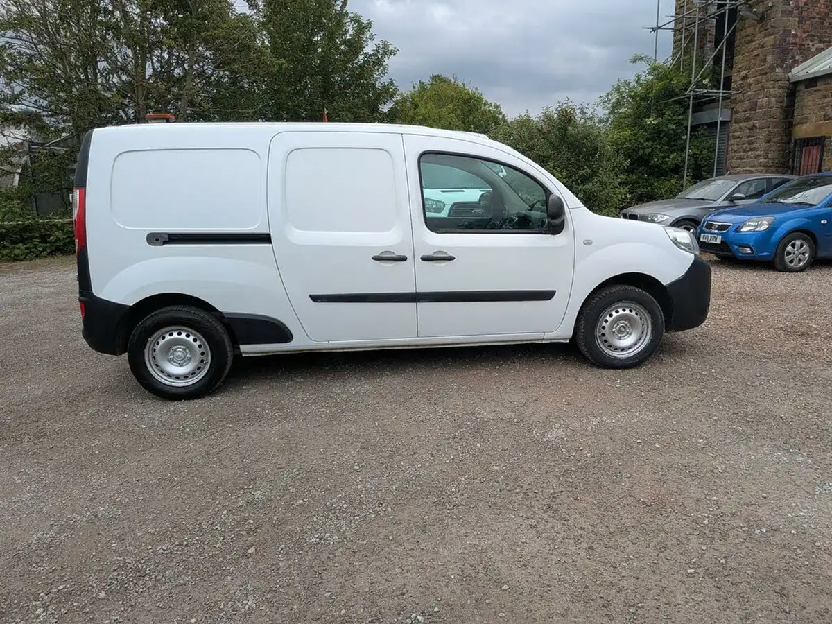 2017-renault-kangoo-maxi-15td-ll21-energy-dci-110-maxi-business-eu6-panel-1461cc-big-46