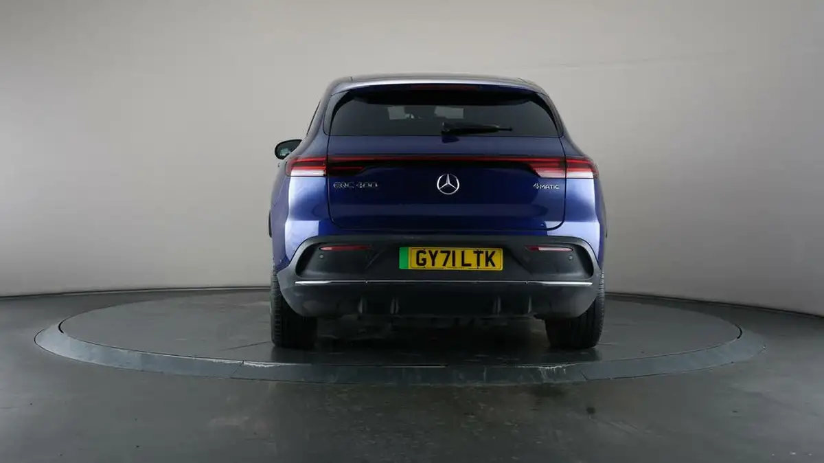 2021-mercedes-benz-eqc-e-eqc-400-amg-line-big-27