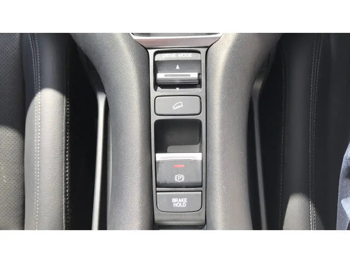 2023-honda-zr-v-20-i-mmd-advance-big-25