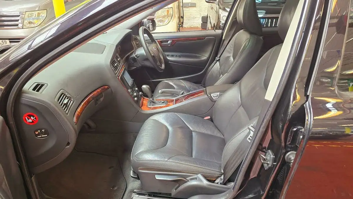 2007-volvo-v70-big-4