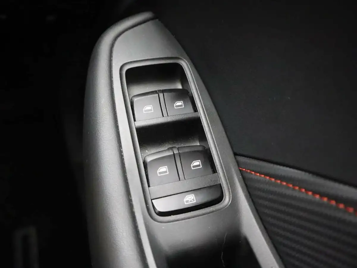 2022-mg-zs-suv-15-vti-tech-excite-big-35