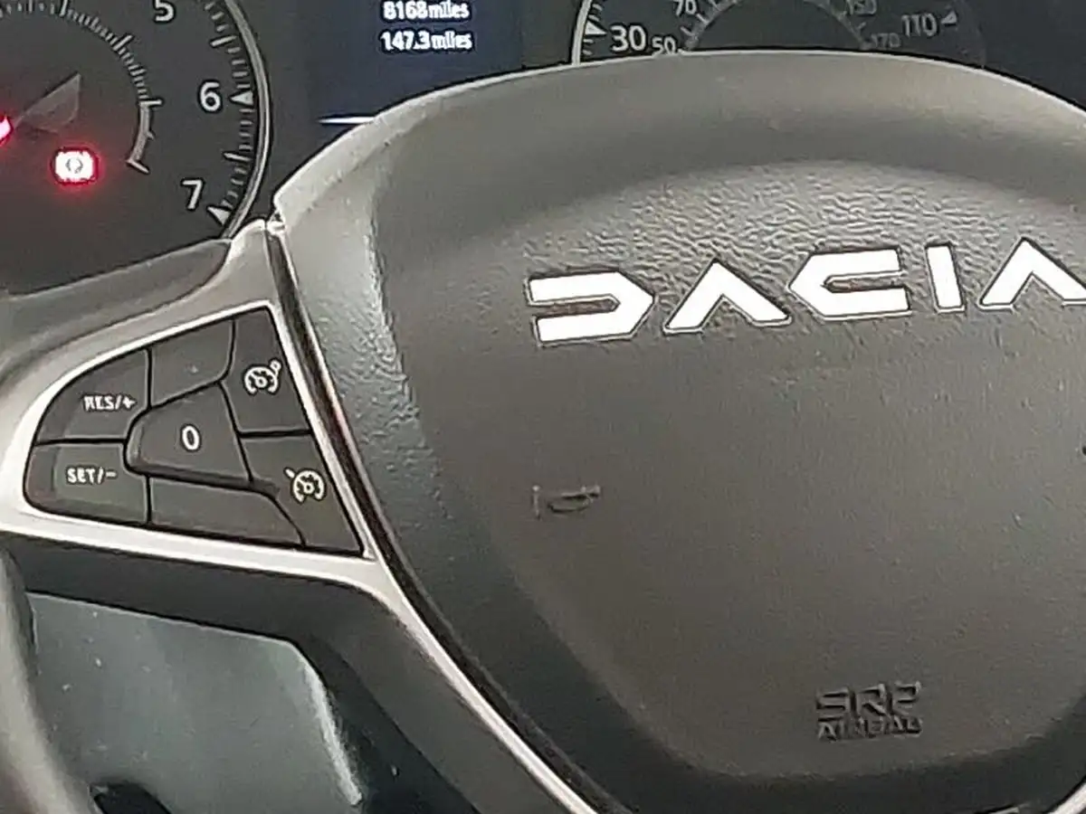 2024-dacia-duster-09-tce-journey-big-9