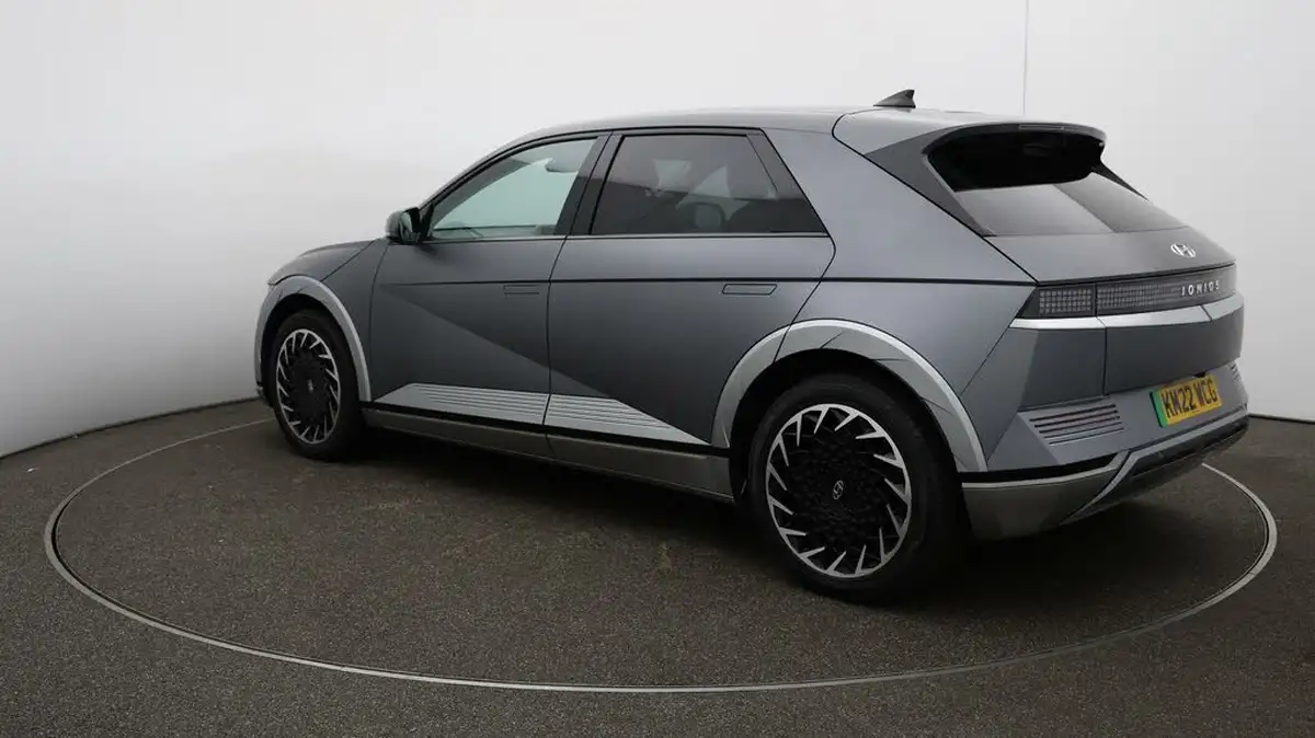 2022-hyundai-ioniq-5-e-ultimate-217ps-73kwh-rwd-big-63