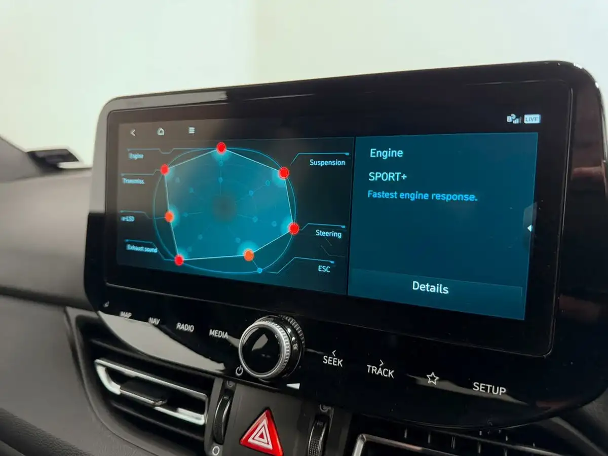 2022-hyundai-i30-n-20-t-gdi-n-performance-hatchback-dct-big-50
