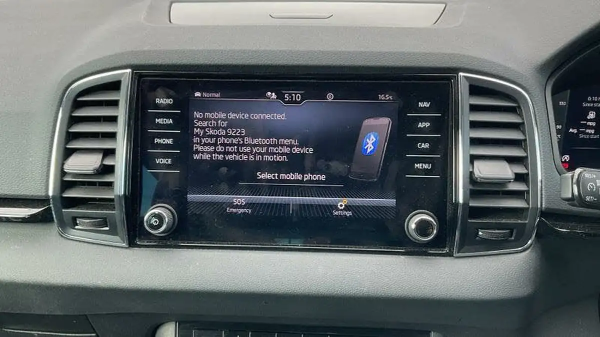 2023-skoda-karoq-10-tsi-se-l-big-10