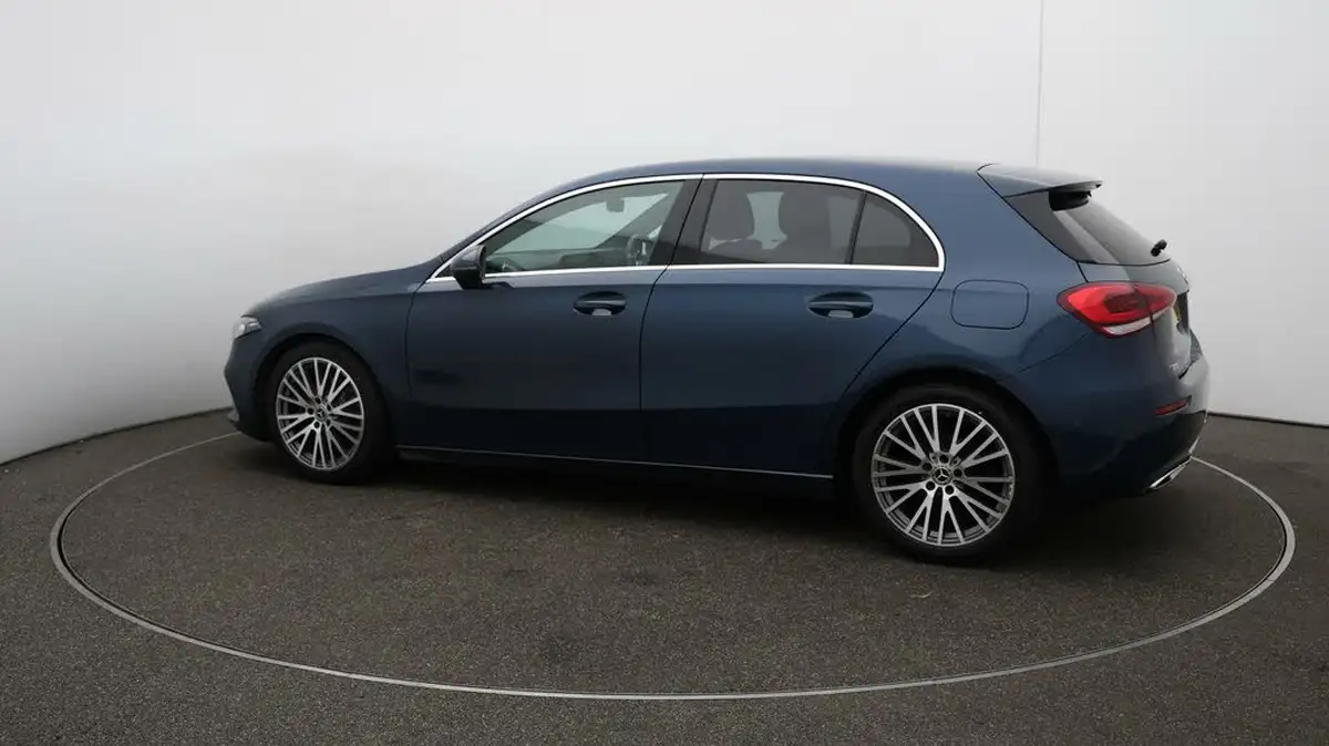 2022-mercedes-benz-a-class-13-a180-sport-executive-edition-hatchback-5d-7g-dct-big-48