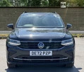 2022-volkswagen-tiguan-15-tsi-life-150ps-dsg-small-1