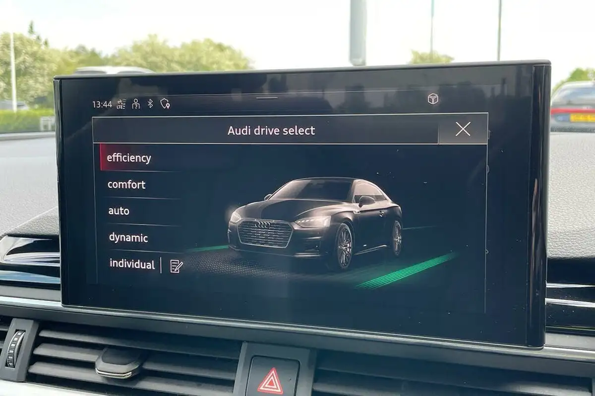 2021-audi-a5-20-35-tdi-s-line-coupe-2d-big-47