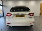2017-maserati-levante-small-6