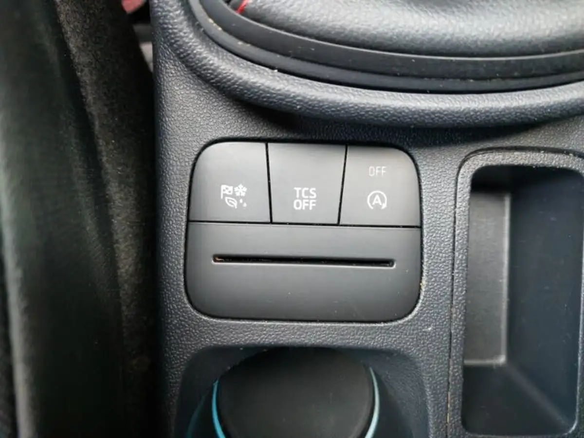 2021-ford-fiesta-10t-st-line-edition-155ps-hybrid-mhev-5d-big-16