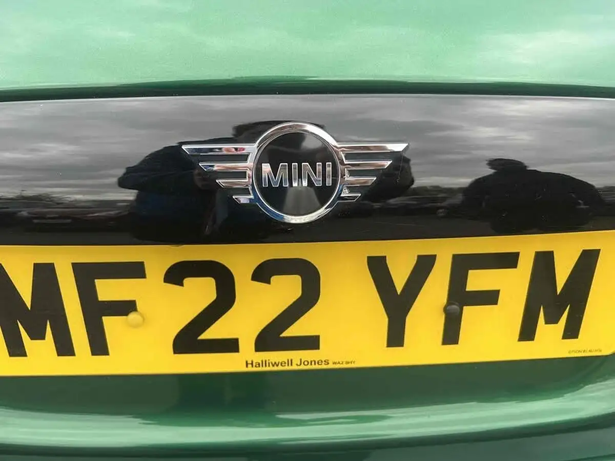 2022-mini-cooper-e-cooper-s-2-big-18