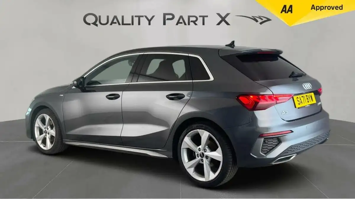 2021-audi-a3-15-35-tfsi-s-line-sportback-5d-big-4