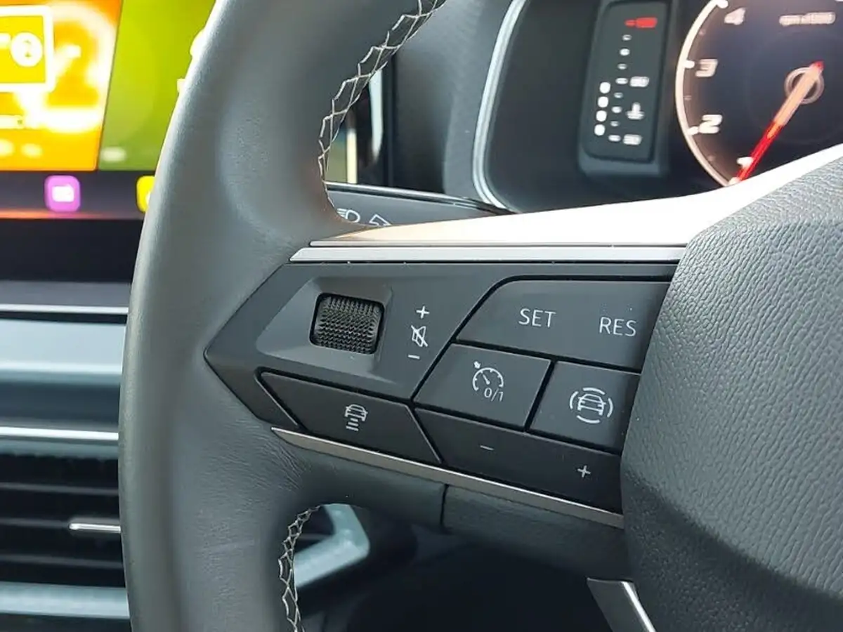 2022-seat-arona-10-tsi-xperience-big-10
