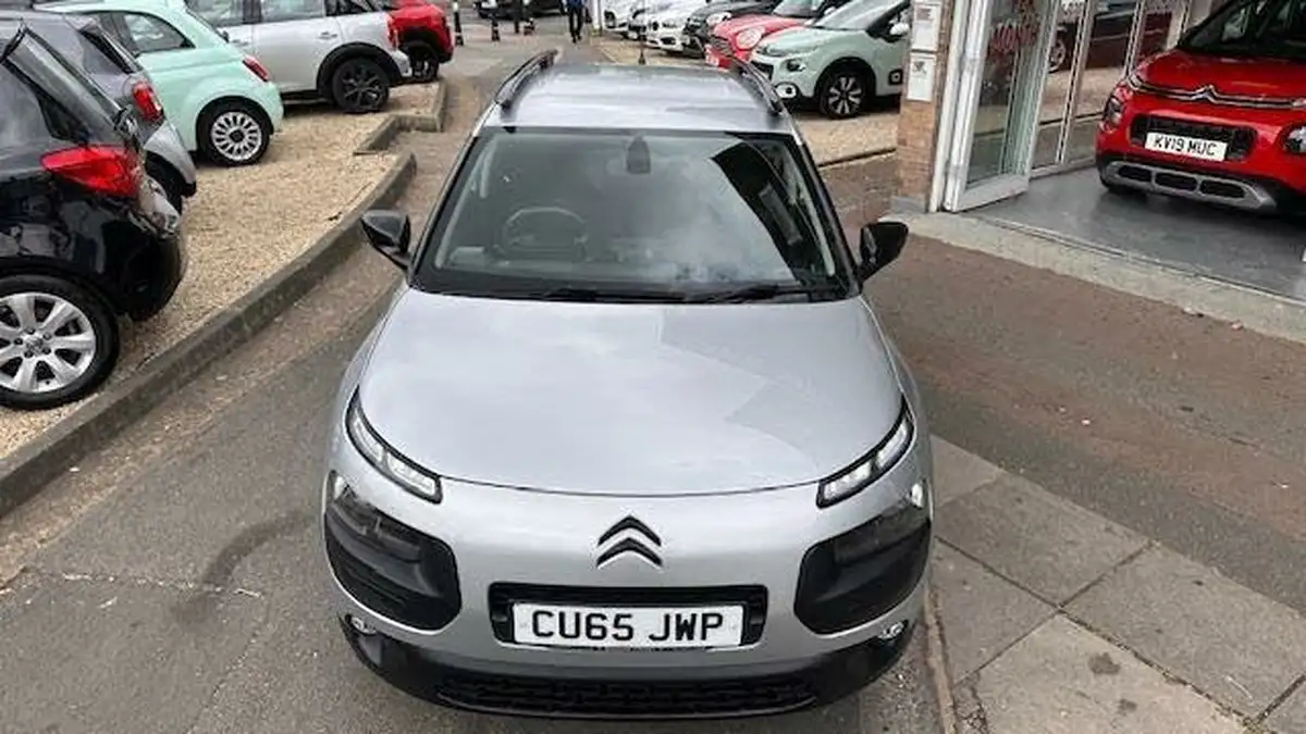 2016-citroen-c4-cactus-12-puretech-flair-82ps-ss-etg-big-2